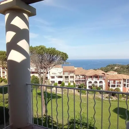 Cap Esterel Vue Climatise, Renove G4 227 شقة *